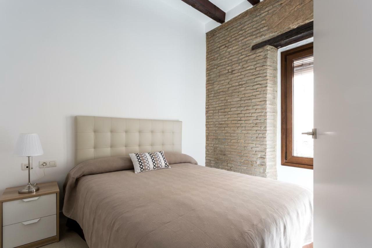 Almazen Apartamentos, Arrayan 23 Sevilla Eksteriør bilde