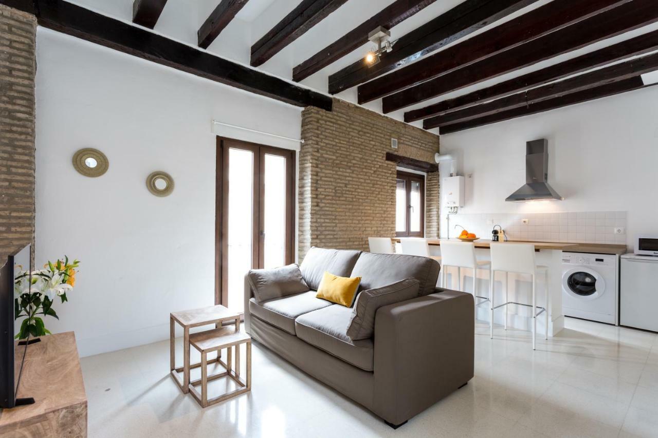 Almazen Apartamentos, Arrayan 23 Sevilla Eksteriør bilde