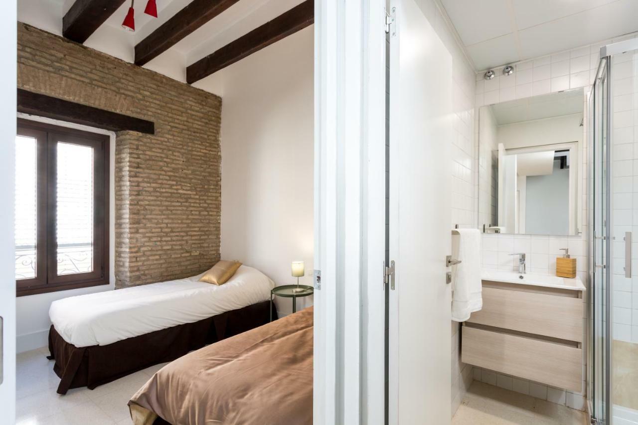 Almazen Apartamentos, Arrayan 23 Sevilla Eksteriør bilde