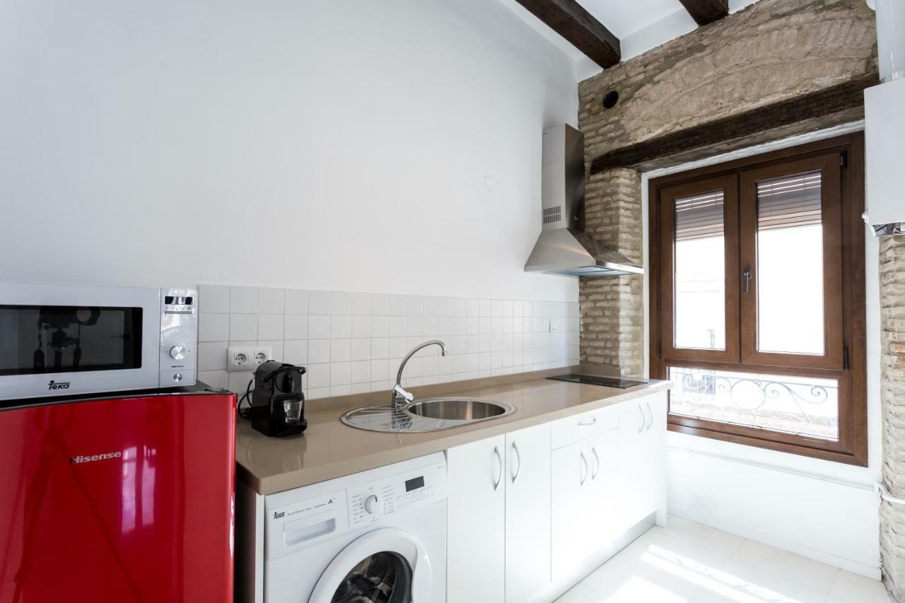 Almazen Apartamentos, Arrayan 23 Sevilla Eksteriør bilde