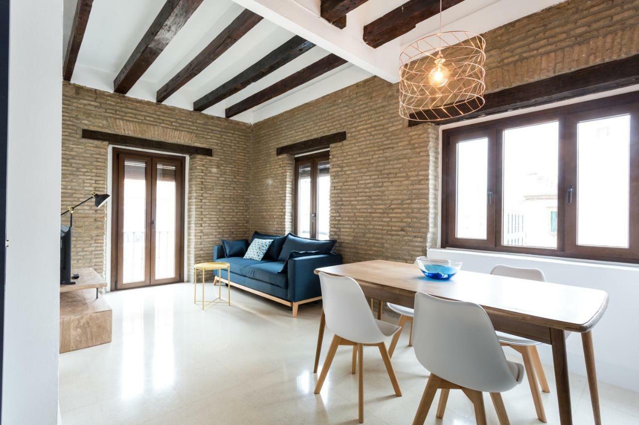 Almazen Apartamentos, Arrayan 23 Sevilla Eksteriør bilde