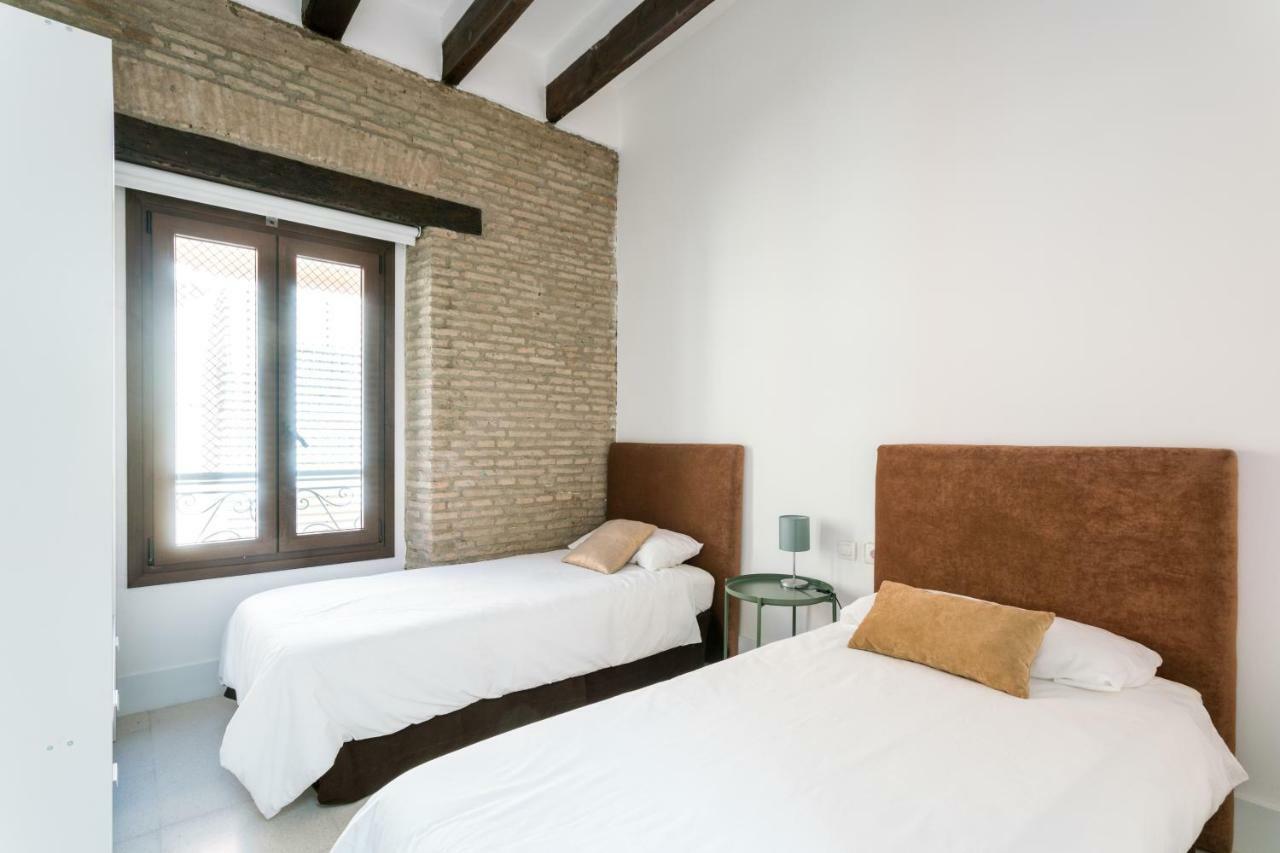 Almazen Apartamentos, Arrayan 23 Sevilla Eksteriør bilde