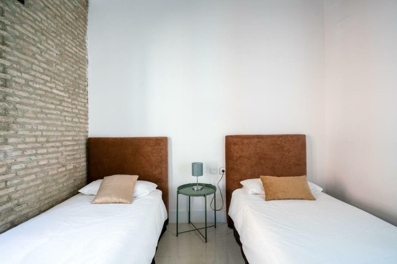Almazen Apartamentos, Arrayan 23 Sevilla Eksteriør bilde